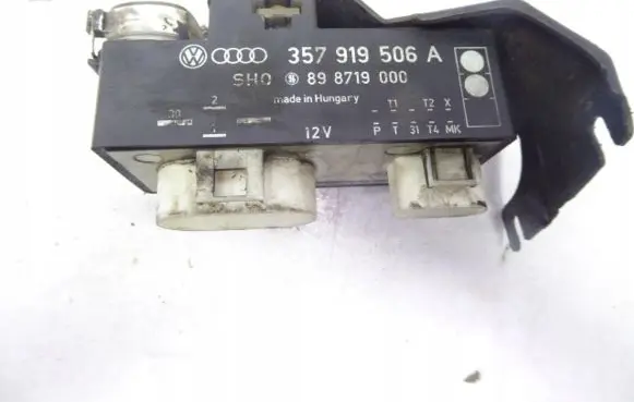 Audi A4 Allroad Coolant fan relay 357919506A
