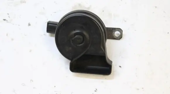 Skoda Octavia Mk3 (5E) Horn signal 5Q0951221A