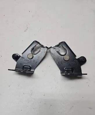 Ford Focus Rear door lock loop/hook striker C85HA A613B90AE