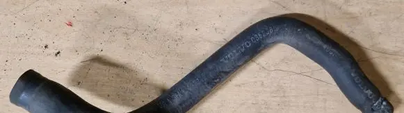 Volvo V70 Engine coolant pipe/hose 08623819
