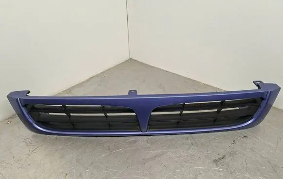 Toyota Carina T210 Front grill 5310105020