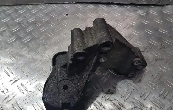 Ford Focus Generator/alternator belt tensioner 1s4q6a228ad