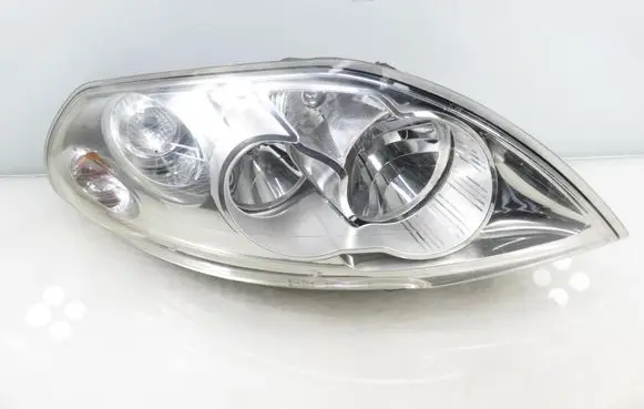 Opel Movano B Headlight/headlamp 
