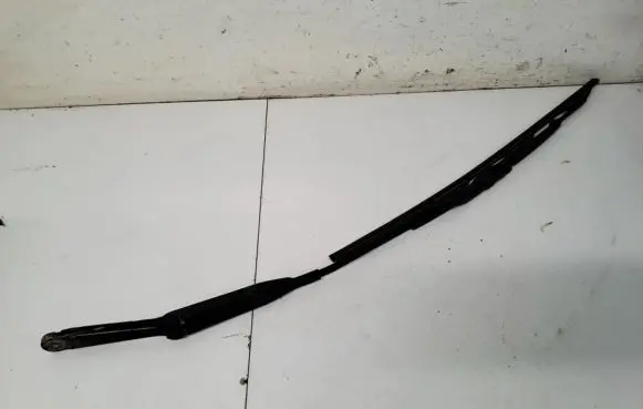 Opel Astra G Front wiper blade arm 90559553