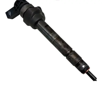 BMW 3 F30 F35 F31 Fuel injector 13537810703 7810703 13538572474