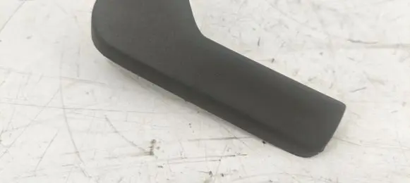 Volkswagen PASSAT B6 Engine bonnet (hood) release handle 1J1823533C