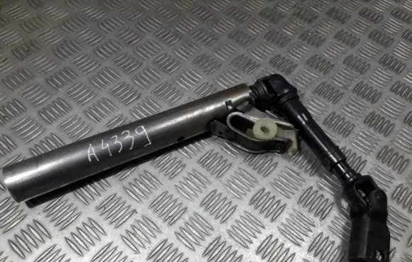 Steering column universal joint