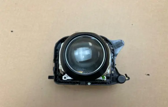 Volkswagen PASSAT B7 Headlight part 89033206