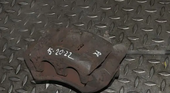 Renault Master II Front brake caliper