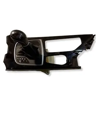Hyundai i40 Gear shifter/selector 467003Z500