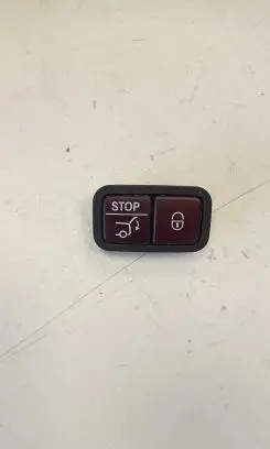 Mercedes-Benz GLC AMG Tailgate/boot open switch button 2128210551