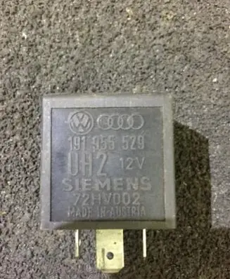 Volkswagen Polo II 86C 2F Other relay 191955529 uh212v
