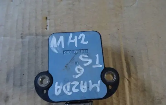 Mazda 6 Oil level sensor 1745005730