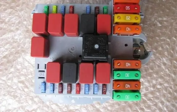 Fiat Ducato Fuse box set 1367661080