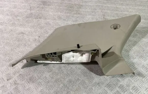 Buick Encore I (C) pillar trim 95190834