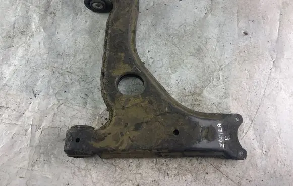 Opel Zafira A Front lower control arm/wishbone