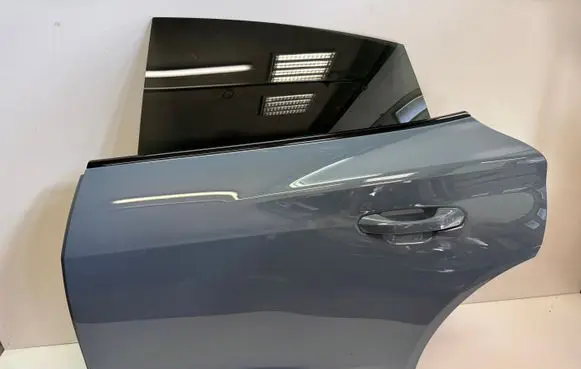 Rear door