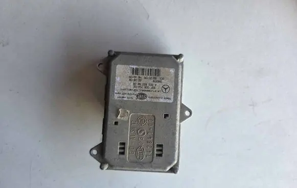 Mercedes-Benz E W211 Headlight ballast module Xenon A0038205826