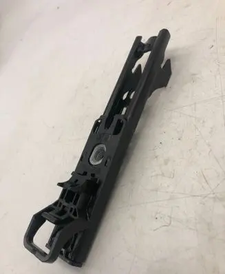 Volkswagen T-Roc Seat belt height adjuster 565857819A