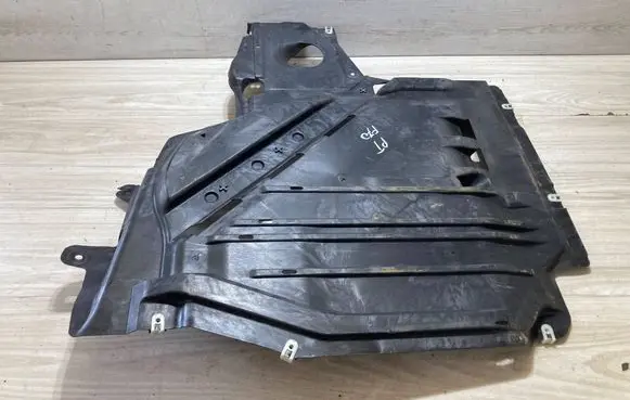 BMW 1 F70 Rear underbody cover/under tray 5A341C2 15677210 52779