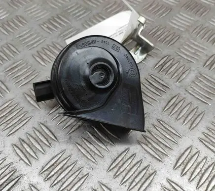 BMW iX1 Horn signal 8496204