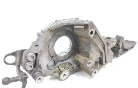 Volkswagen PASSAT B6 Fuel pump bracket 03L903143D