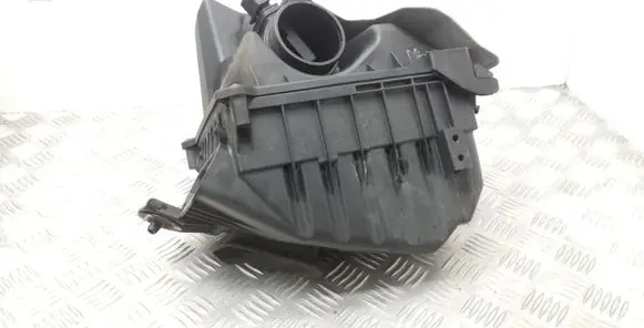 Seat Exeo (3R) Air filter box 03G133837 03G133833 03G906461C