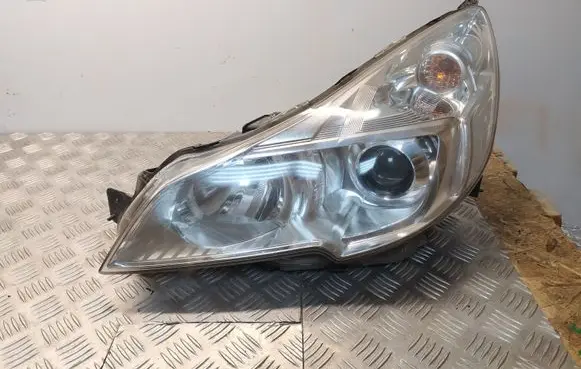 Subaru Legacy Headlight/headlamp 10020064