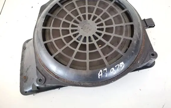 Audi A4 S4 B6 8E 8H Front door speaker 8e5035412