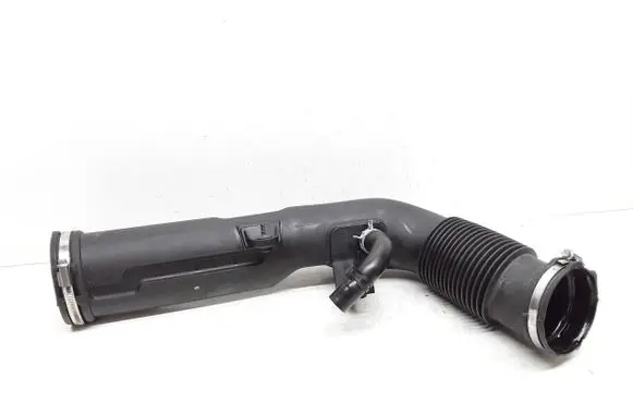 Volvo V40 Intercooler hose/pipe 31338661