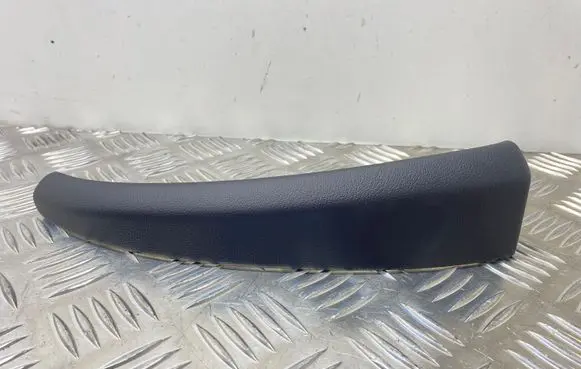 Jaguar XF Panel trim 8X2304338A