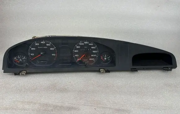 Audi 100 S4 C4 Speedometer (instrument cluster) 4A1919033B