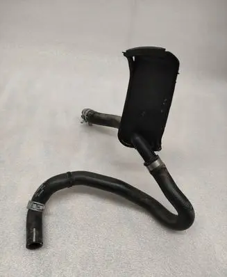 Volvo V60 Engine coolant pipe/hose 31338297