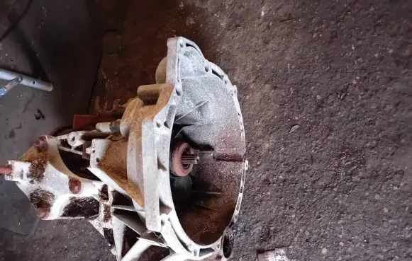 Ford Fiesta Manual 5 speed gearbox 2N1R7002CA 3004021957