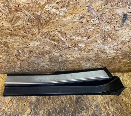 Mercedes-Benz S W140 Rear sill trim cover 1406800135