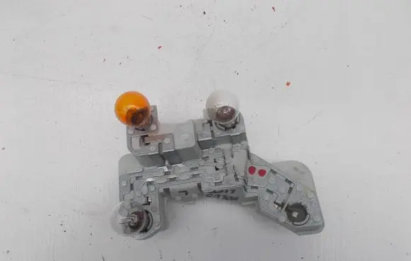 Volvo V50 Tail light bulb cover holder 27169008