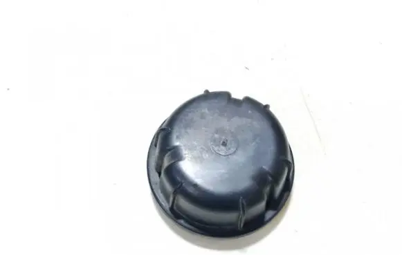 Skoda Octavia Mk1 (1U) Headlight/headlamp dust cover
