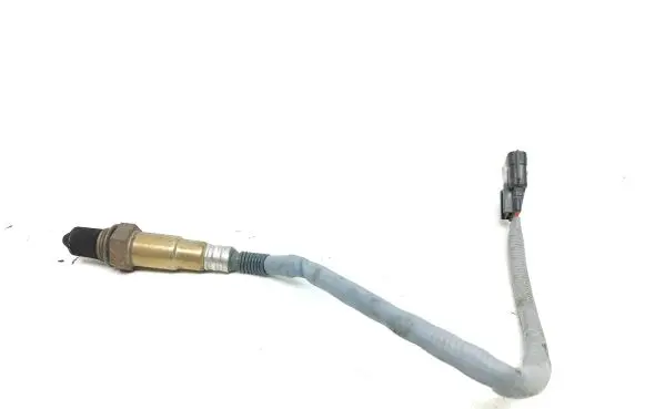 Renault Trafic III (X82) Lambda probe sensor 226A41733R 0281004221 H8201395330