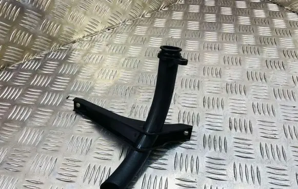 Mercedes-Benz C W204 Oil sump strainer pipe A6421800751