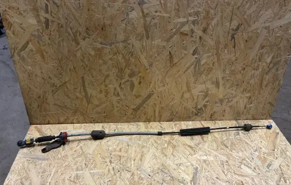 Citroen C5 Gear shift cable linkage