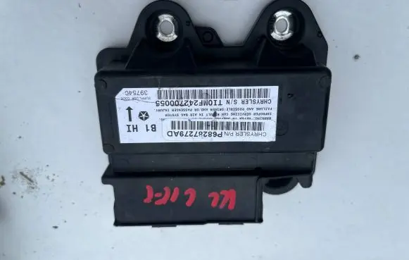 Jeep Cherokee Airbag control unit/module P68287279AD T10MF242700055