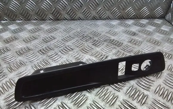 Citroen Jumpy Front door window switch trim 9809179477