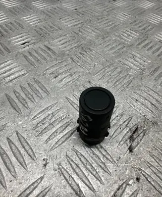 Ford Focus Parking PDC sensor 1687755