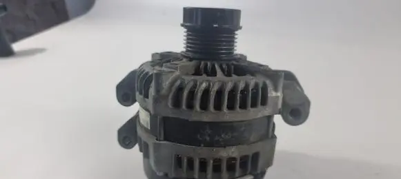 Jeep Grand Cherokee Generator/alternator P56029789AA 56029789AA