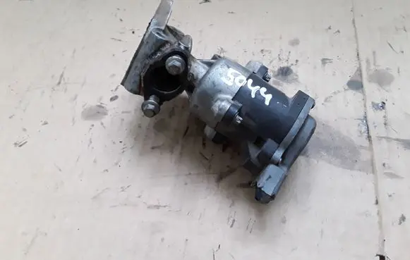 Jaguar S-Type EGR valve 4R8Q9D475AC
