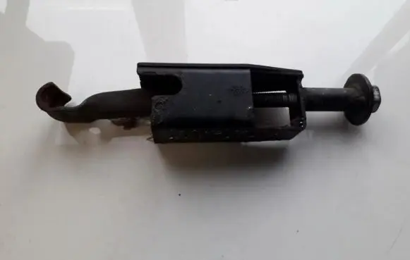Toyota Previa (XR30, XR40) II Spare wheel bolt 
