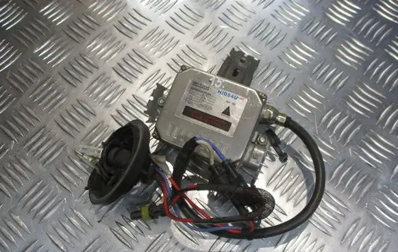 Seat Leon (1P) Voltage converter inverter 