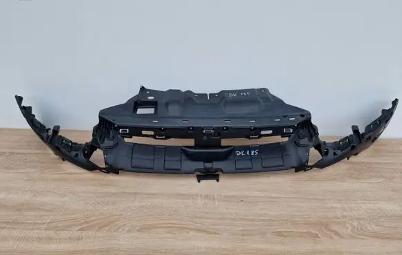 Ford Focus Front grill BM51-17E778-AH