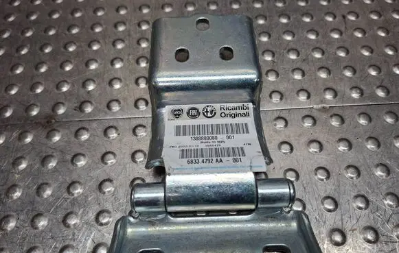 Peugeot Boxer Rear door lower hinge S26336026 1388880080