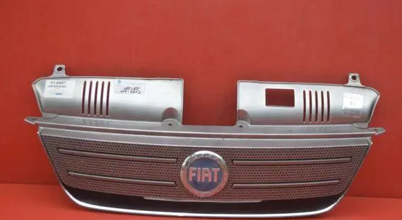 Fiat Idea Front grill 735357980